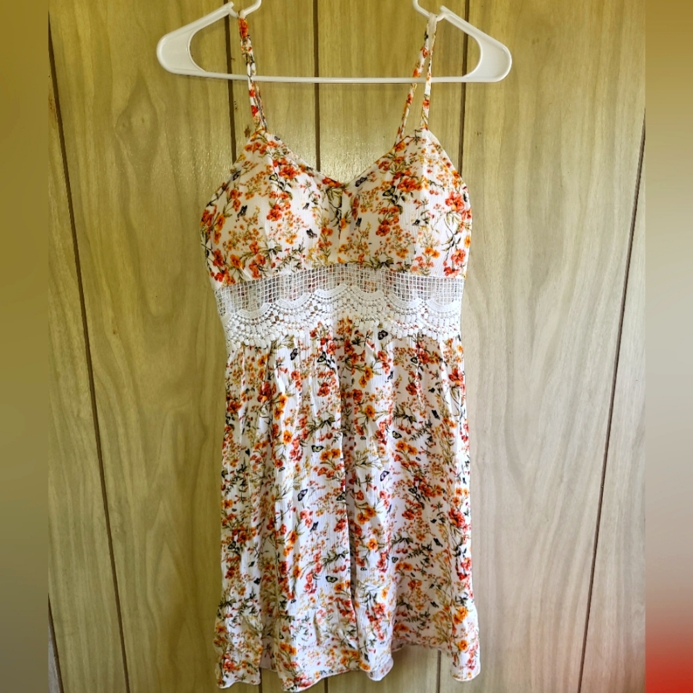 Womens Cutout Floral Sun Dress